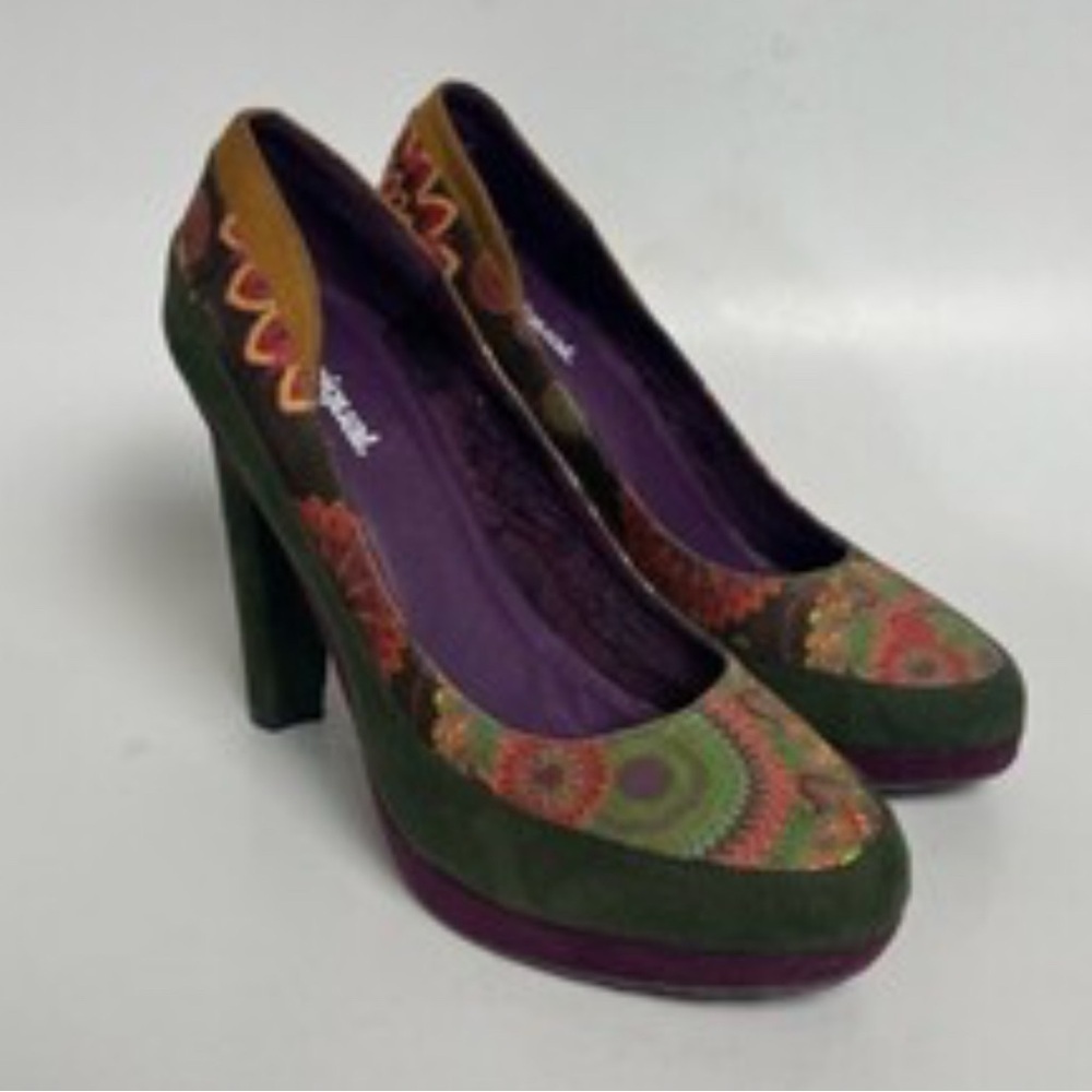 NWOT Desigual Green and Purple Artistic Heels
